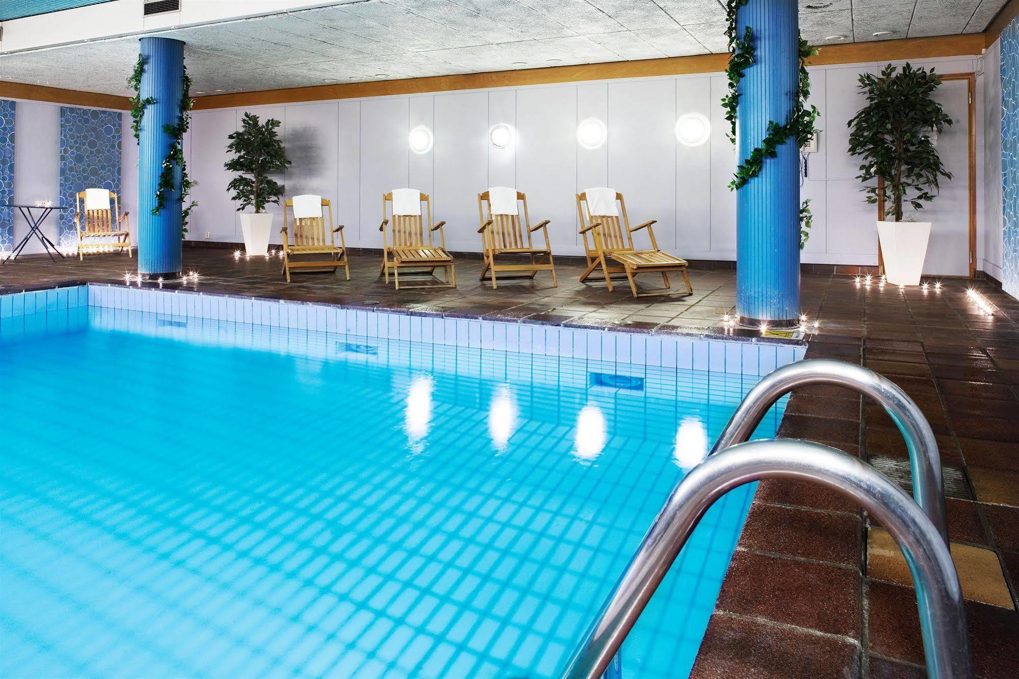 First Hotel Witt Κάλμαρ Εξωτερικό φωτογραφία